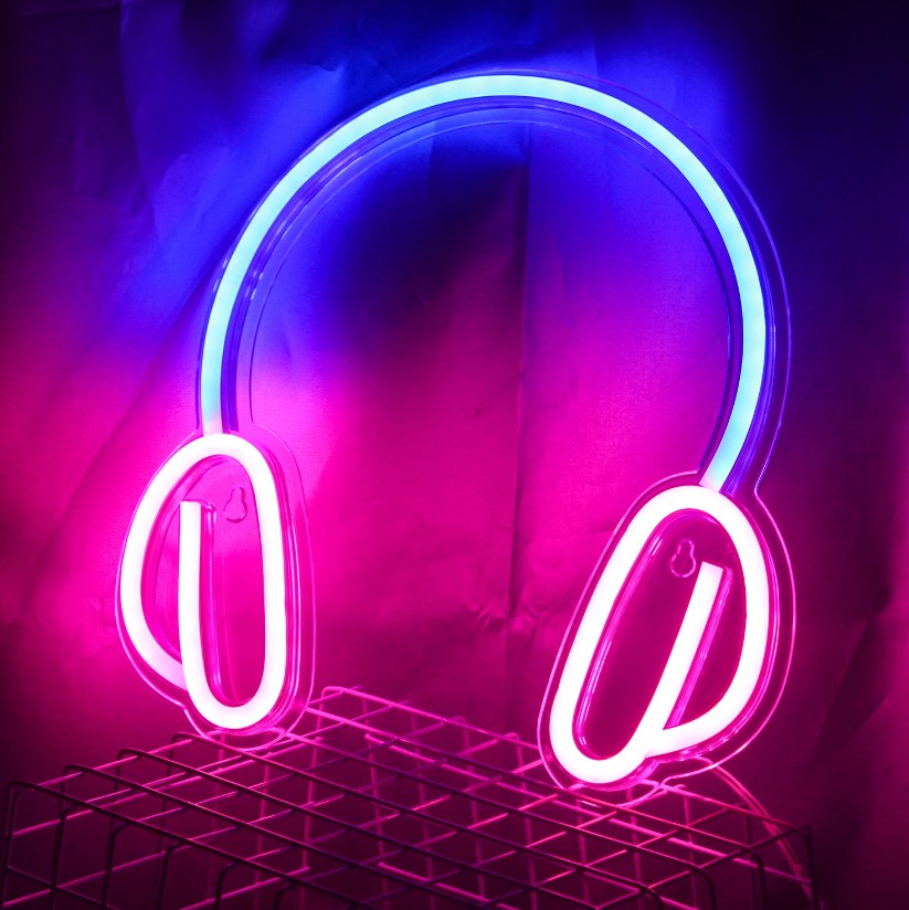 slušalice - osvijetljeni LED neonski logotip koji visi na zidu