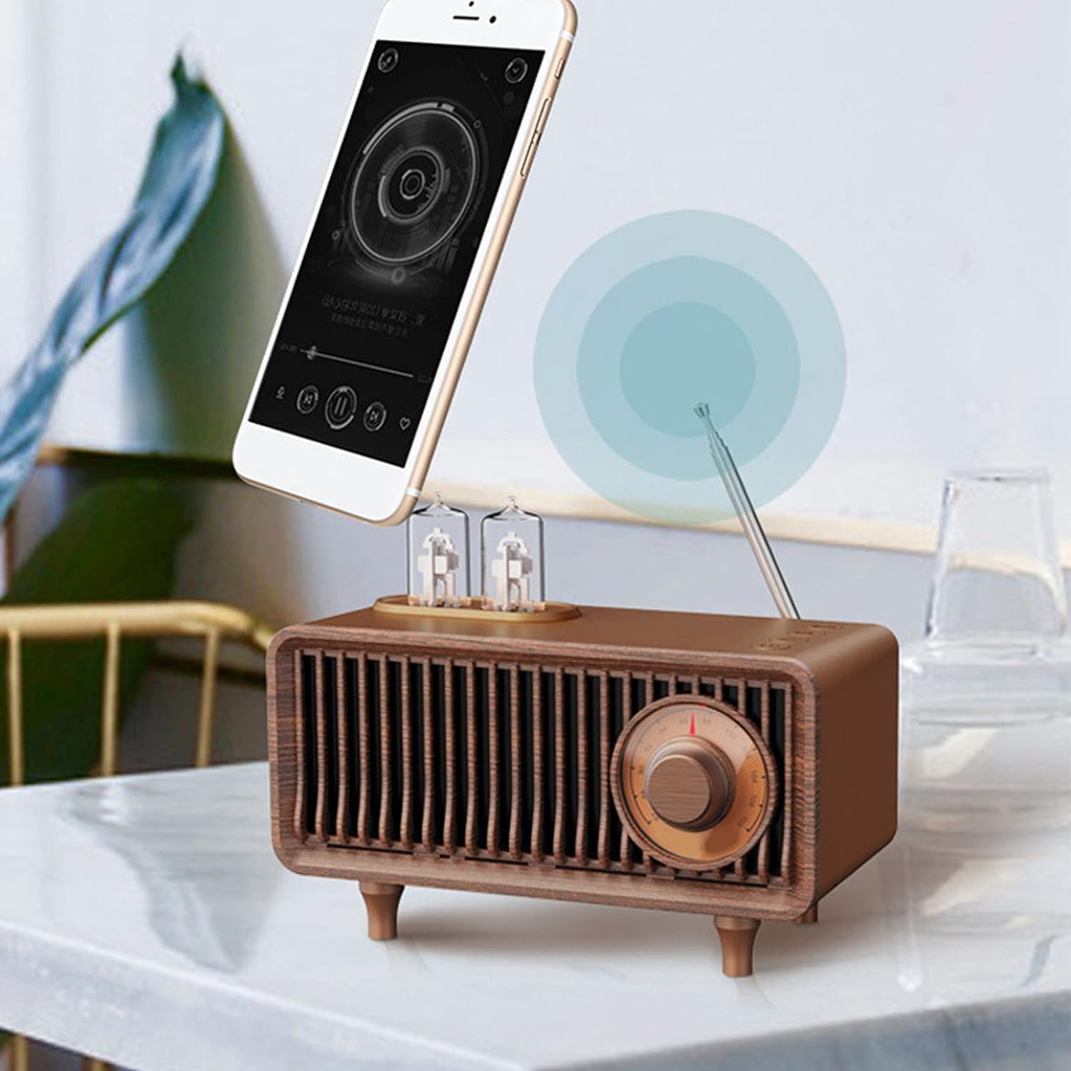 Bluetooth radio zvučnik u vintage drvenom retro stilu